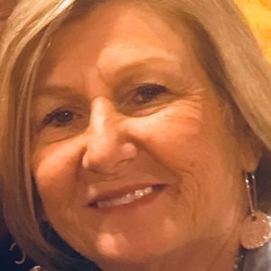 Meet your Posher, Glenda